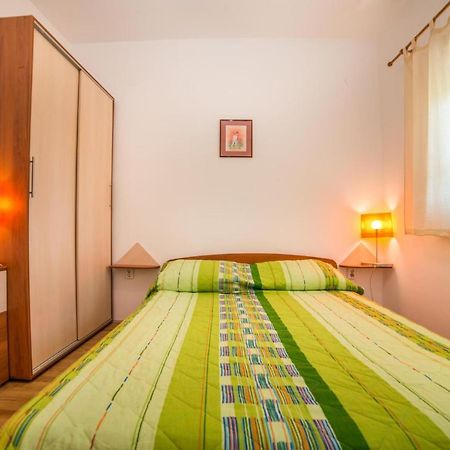 Apartments Đurđa Fazana Ngoại thất bức ảnh