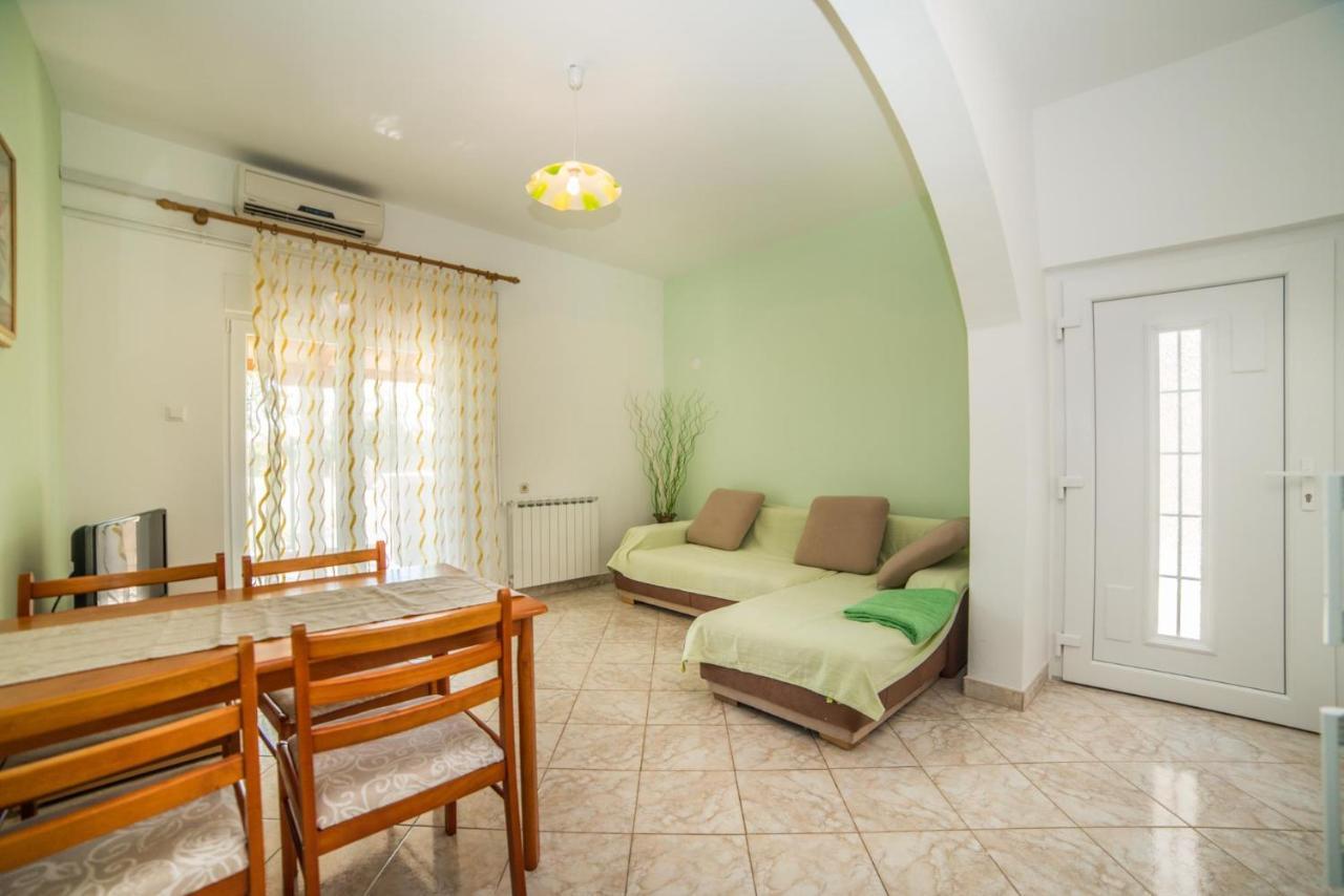 Apartments Đurđa Fazana Ngoại thất bức ảnh