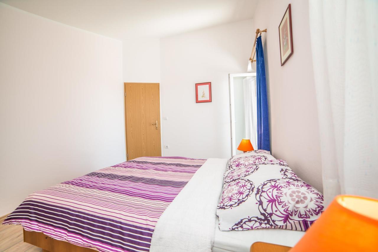 Apartments Đurđa Fazana Ngoại thất bức ảnh