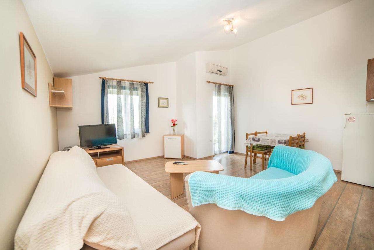 Apartments Đurđa Fazana Ngoại thất bức ảnh