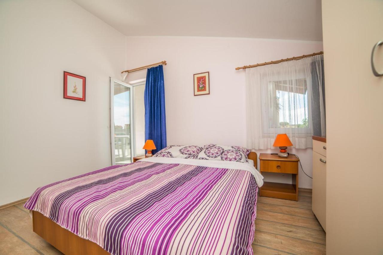 Apartments Đurđa Fazana Ngoại thất bức ảnh