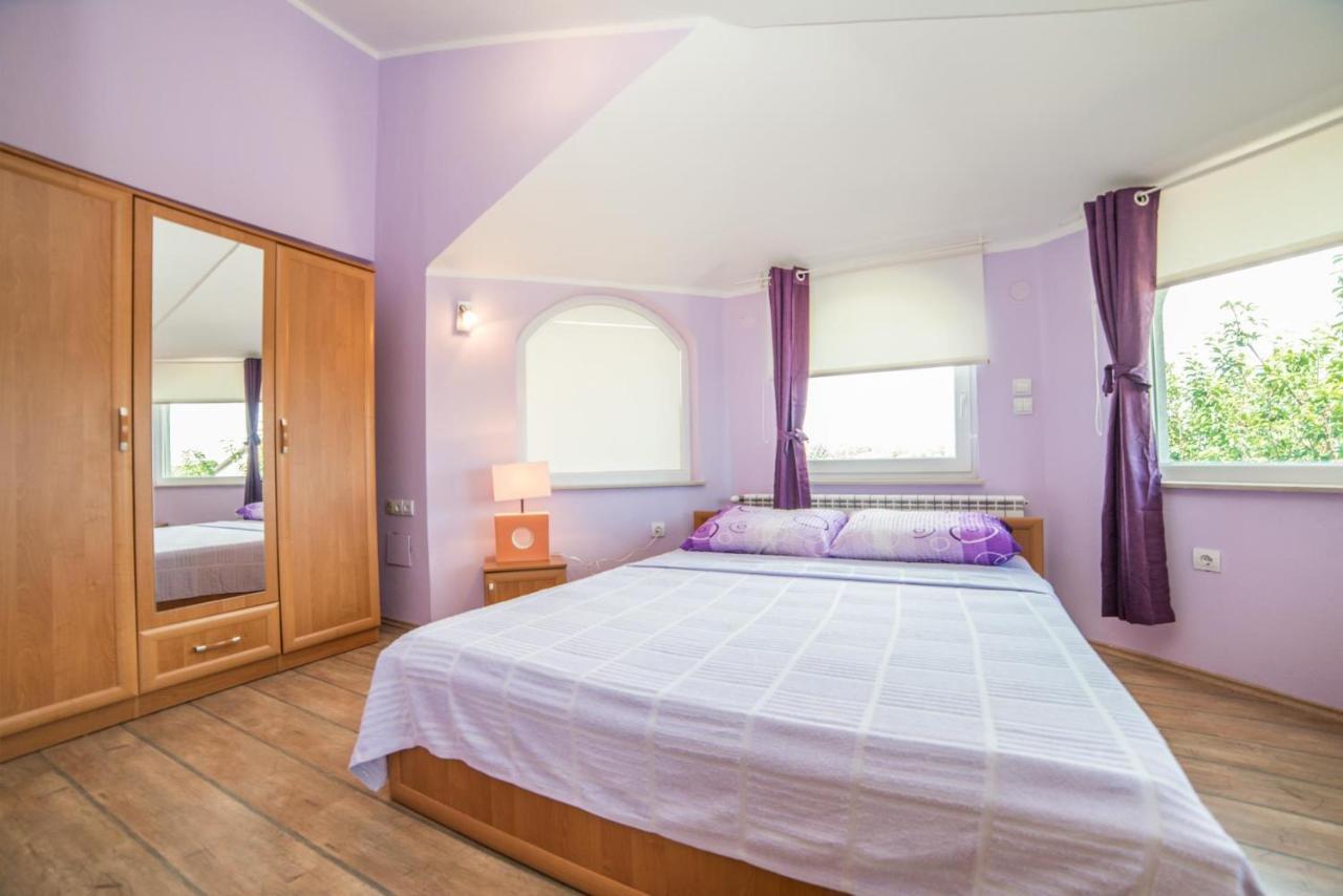 Apartments Đurđa Fazana Ngoại thất bức ảnh
