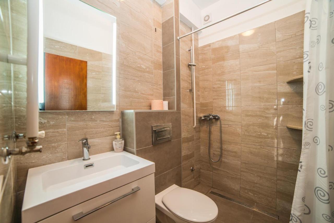Apartments Đurđa Fazana Ngoại thất bức ảnh